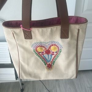 Consuela tote